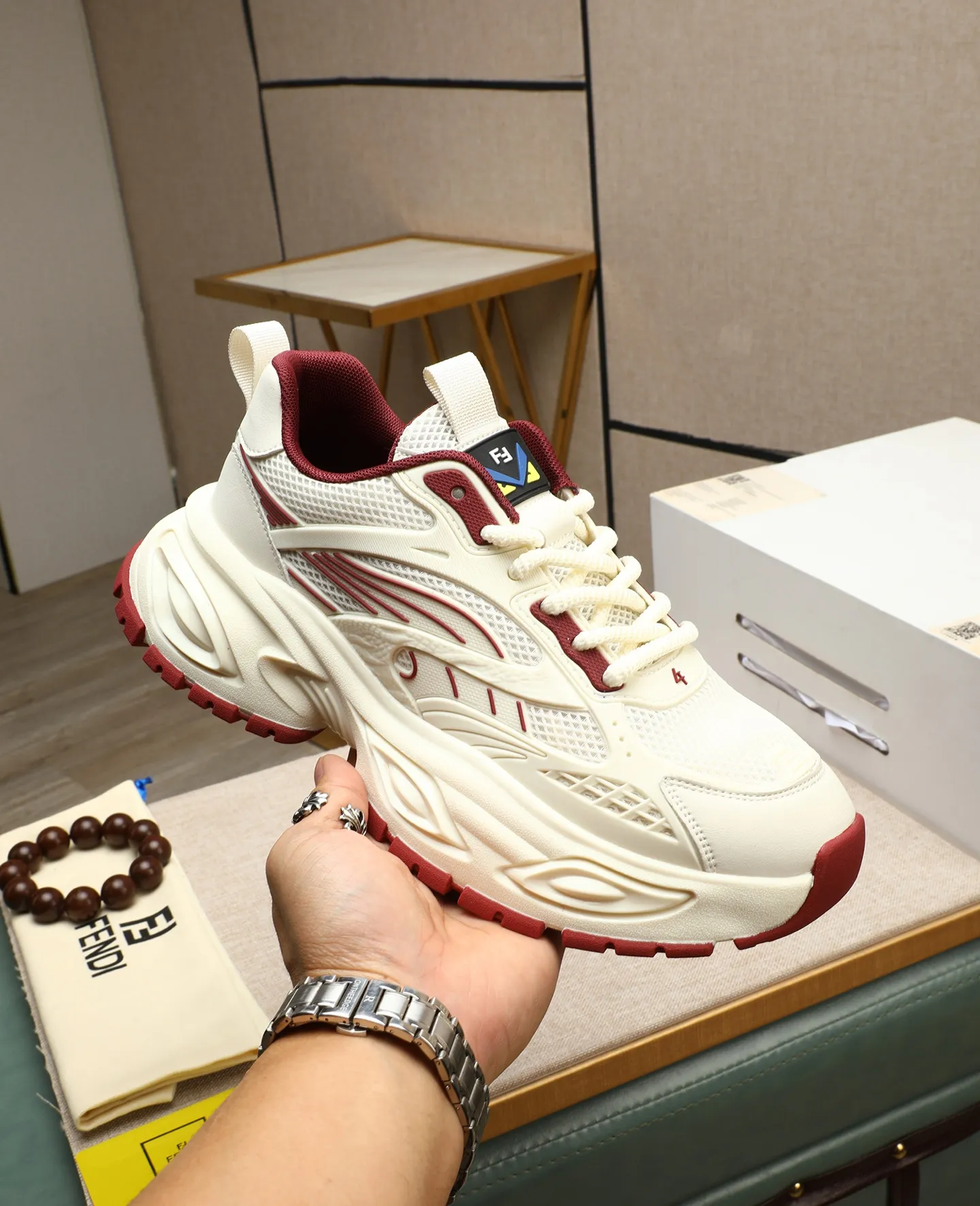 Men's shoes 💰460🕷🕷[FENDI] Fendi fashionable casual men's shoes 🇨🇳Original official website 1:1 model opening, new models are available first 💯Not high-profile but avant-garde, simple About low-key and fashionable, super versatile style 🌿 Made of original cowhide ➕ Pigskin lining 🎋 The version is comfortable on the feet, so rigorous for any small place, and the workmanship is first-class 🍍38-44 Large quantities in stock
